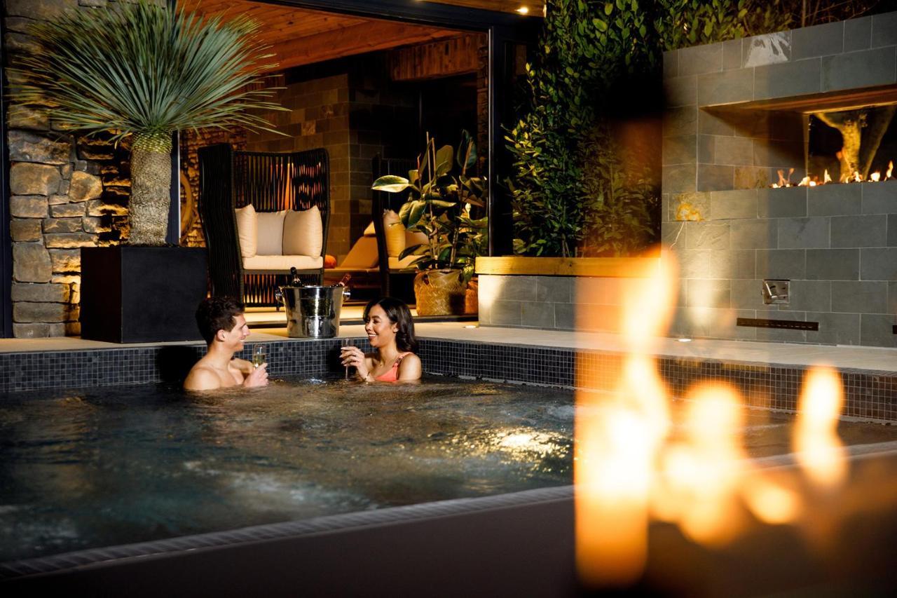 Lanelay Hall Hotel & Spa Hensol Luaran gambar The spa at the Hotel